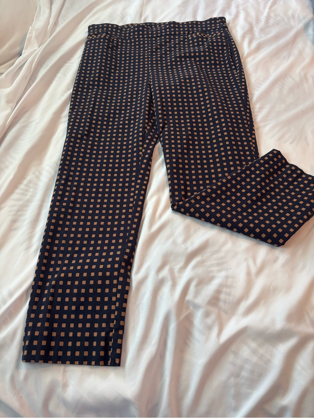 Chico's Black Tan Geometric Fabulously Slimming Pants Stretch Pockets Zip Sz 2